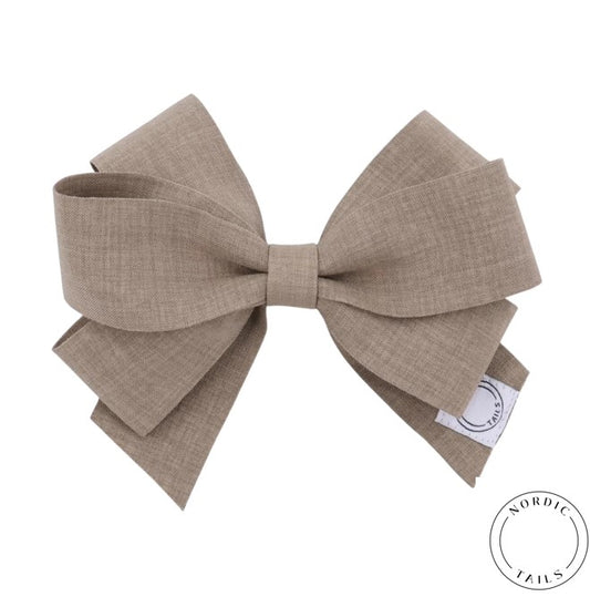 Koiran rusetti valjaisiin tai kaulapantaan